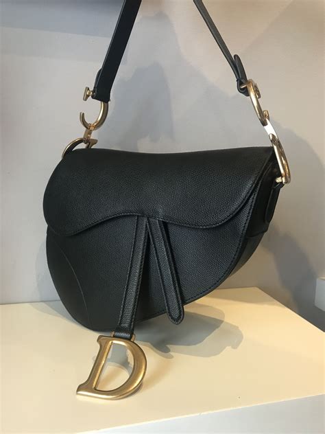 borsa dior a forma di sella